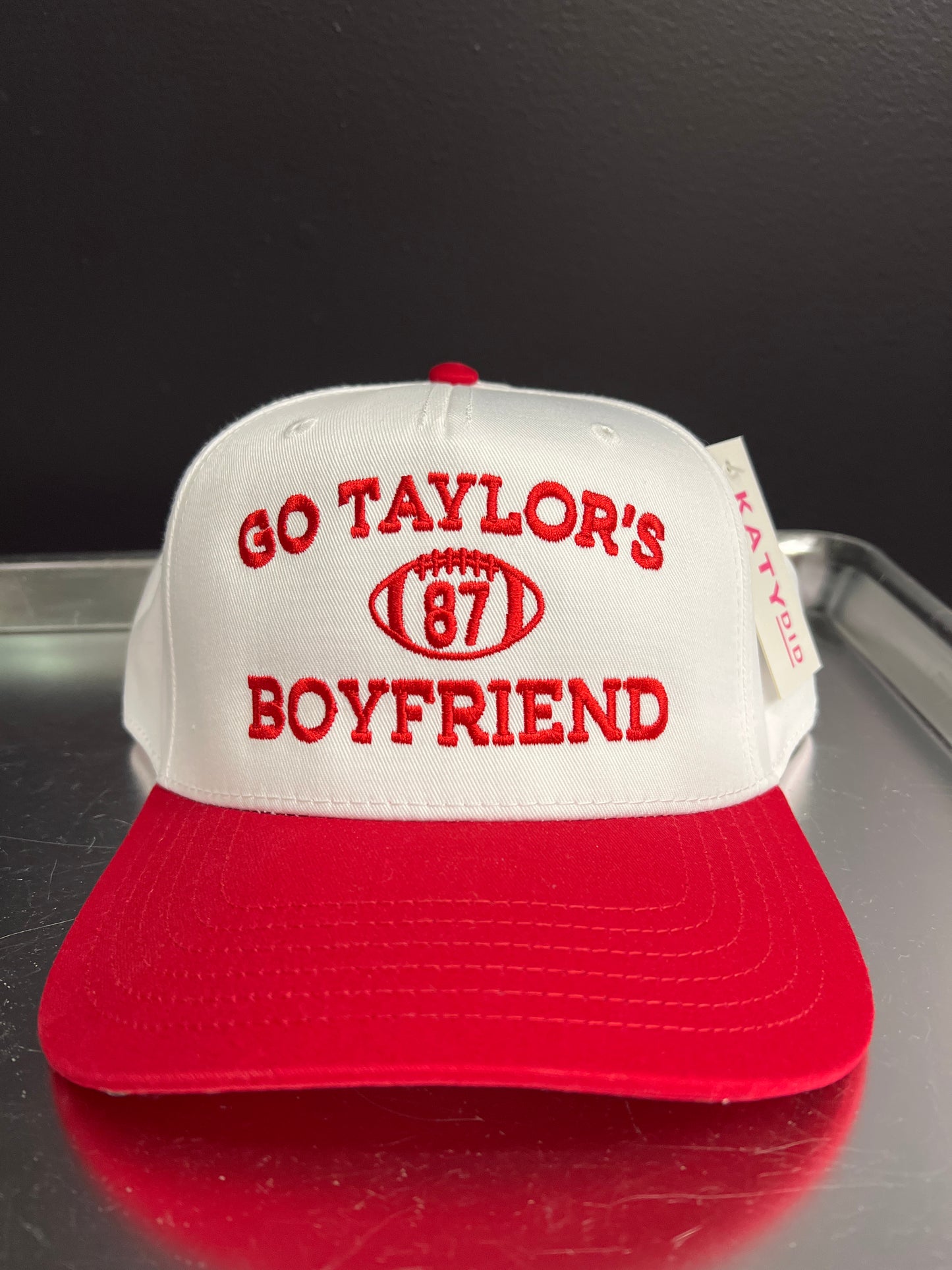 Go Taylor’s Boyfriend Wholesale Two-Toned Hat