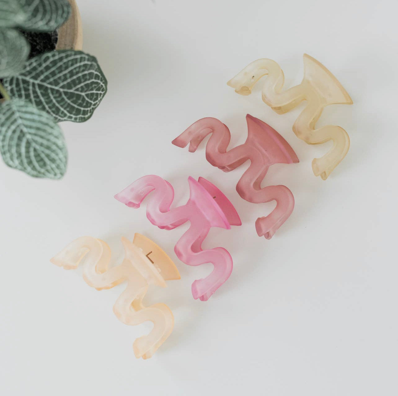 WAVEY Hair Clip